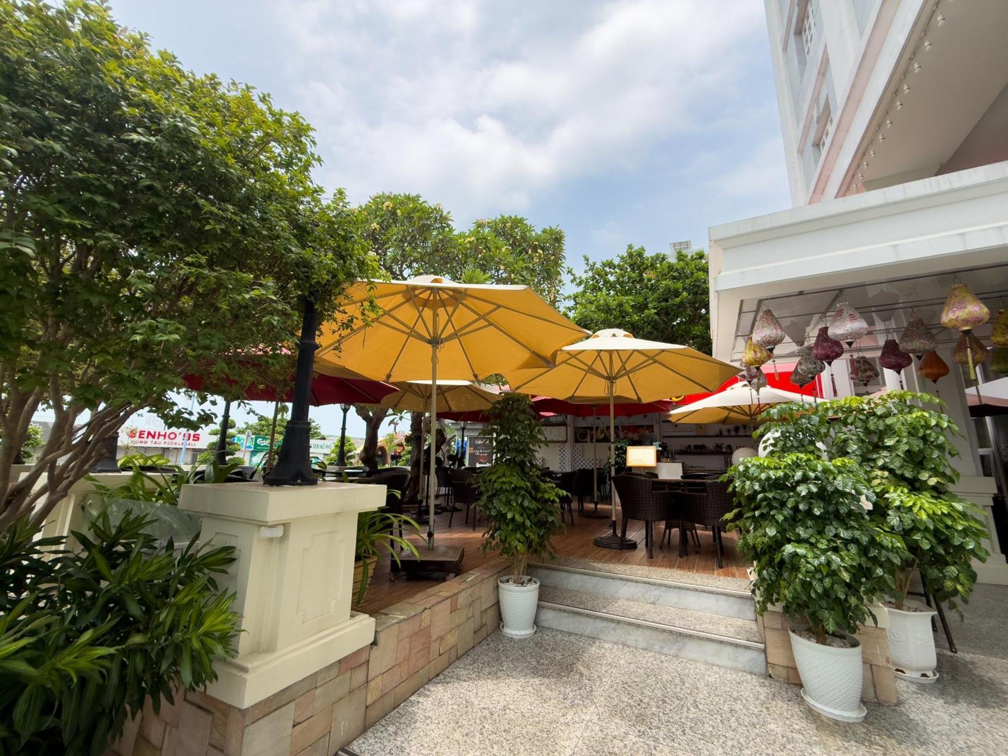 Phoenix Hotel Vung Tau Exteriör bild